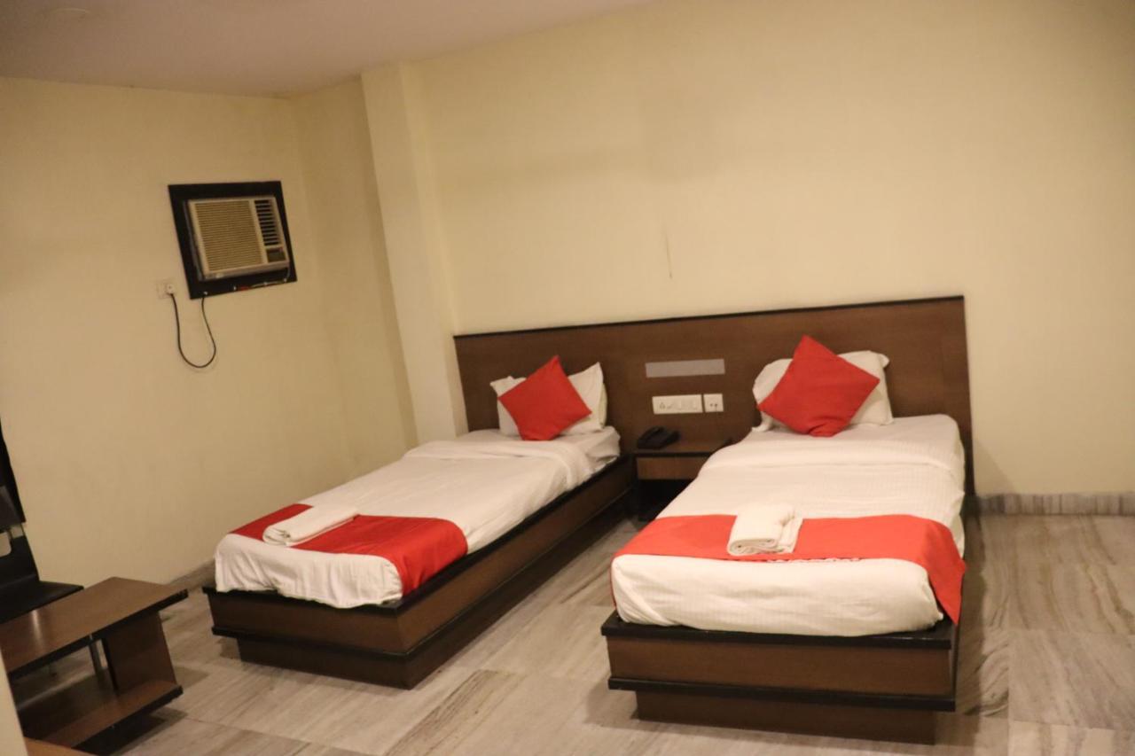 Hotel Chandra Jamshedpur Exterior foto