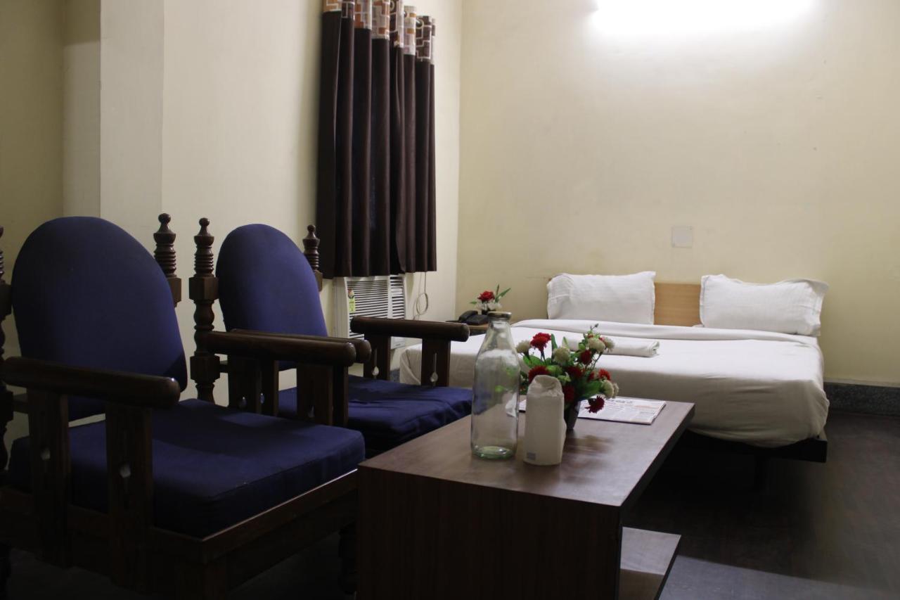 Hotel Chandra Jamshedpur Exterior foto